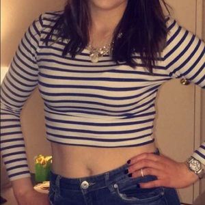H&M blue & white striped long sleeves crop top